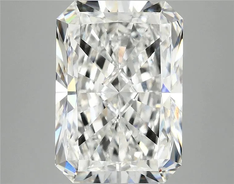 8.25ct Radiant Lab Grown Diamond (Colour F, Clarity VVS2, IGI Certified)
