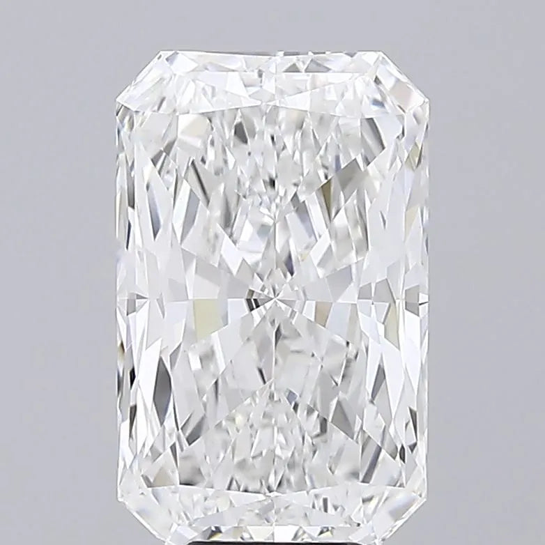 8.27ct Radiant Lab Grown Diamond (Colour E, Clarity VVS2, IGI Certified)