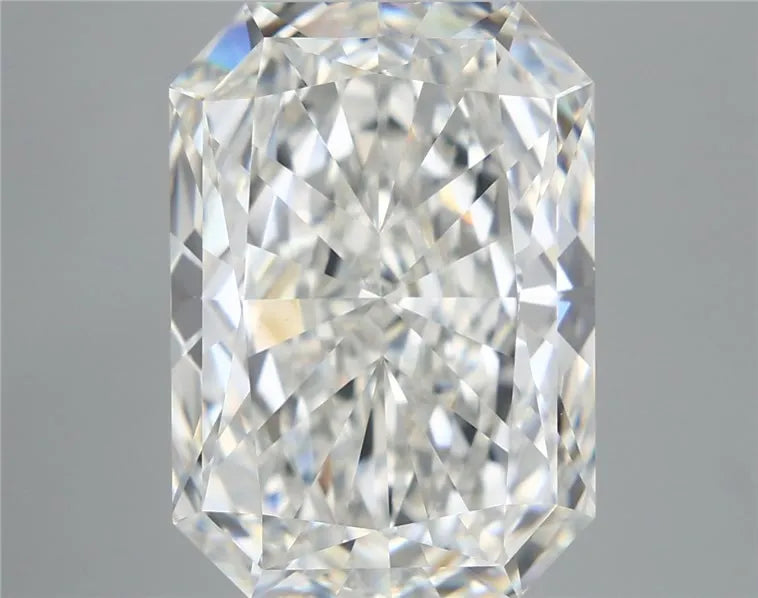 8.96ct Radiant Lab Grown Diamond (Colour F, Clarity VVS2, IGI Certified)