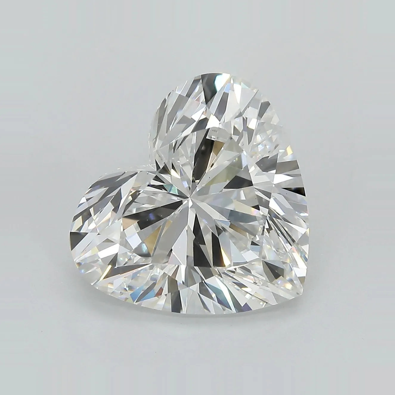 8.03ct Heart Lab Grown Diamond (Colour F, Clarity VS1, IGI Certified)