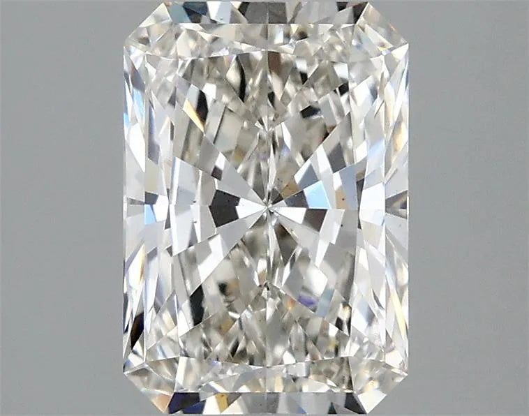 2.08ct Radiant Lab Grown Diamond (Colour H, Clarity VS2, IGI Certified)