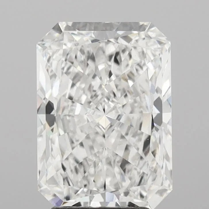 4.03ct Radiant Lab Grown Diamond (Colour E, Clarity VS1, IGI Certified)