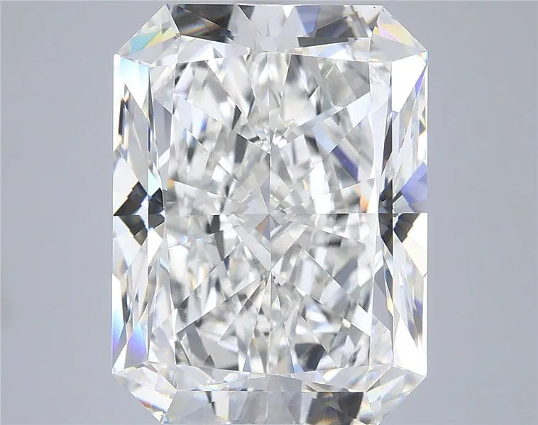 9.00ct Radiant Lab Grown Diamond (Colour F, Clarity VVS2, IGI Certified)