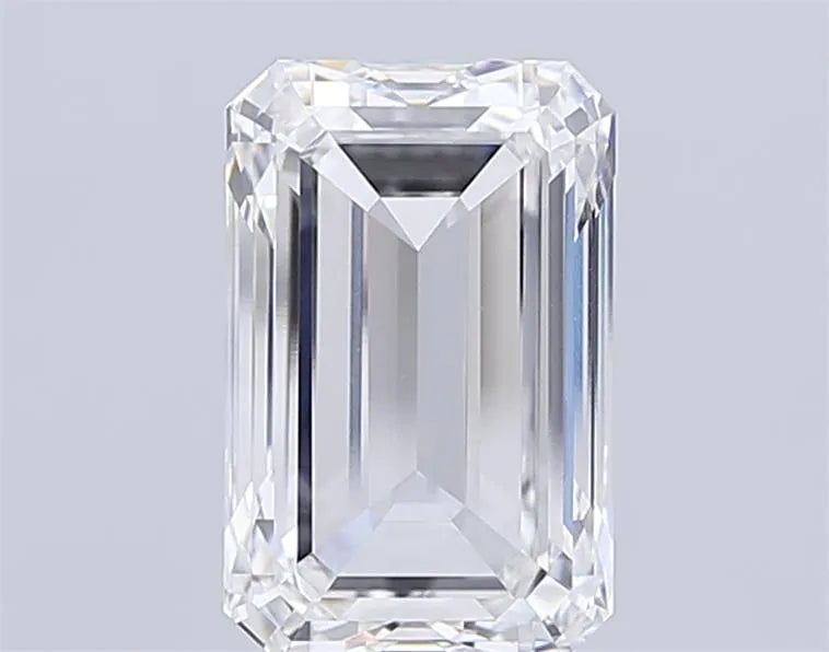 9.02ct Emerald Lab Grown Diamond (Colour E, Clarity VVS2, IGI Certified)