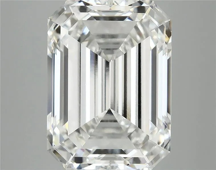 9.18ct Emerald Lab Grown Diamond (Colour F, Clarity VVS2, IGI Certified)